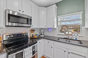 124 Braeside Ct, Cary, NC 27519 - Photo 19