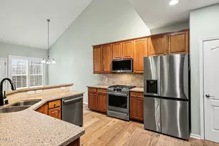 5022 Isabella Cannon Dr, Raleigh, NC 27612 - Photo 11