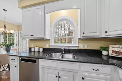 208 Stoneleigh Drive, Cary, NC 27511 - Photo 13