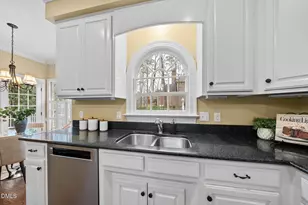 208 Stoneleigh Dr, Cary, NC 27511 - Photo 13