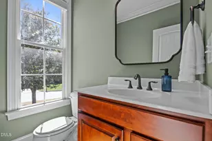 629 Peach Orchard Pl, Cary, NC 27519 - Photo 9