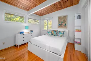 1030 Highland Woods Rd, Chapel Hill, NC 27517 - Photo 35