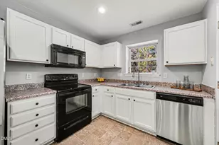 25 Kissimee Ct, Durham, NC 27713 - Photo 7