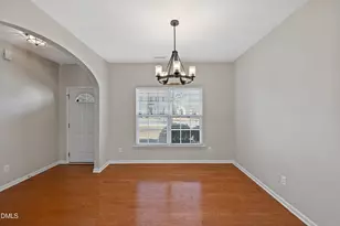 2016 Sterling Hill Dr, Fuquay-Varina, NC 27526 - Photo 9