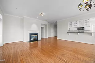 634 Meadowmont Village Cir, Chapel Hill, NC 27517 - Photo 7