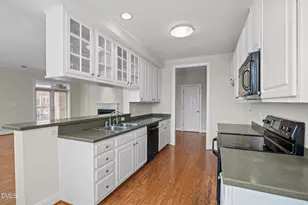 634 Meadowmont Village Cir, Chapel Hill, NC 27517 - Photo 15