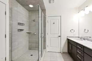 140 W Franklin St, Chapel Hill, NC 27516 - Photo 27