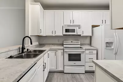 4536 Sugarbend Way, Raleigh, NC 27606 - Photo 21