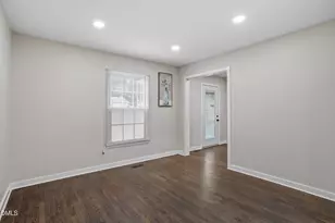 305 E Millbrook Rd, Raleigh, NC 27609 - Photo 13