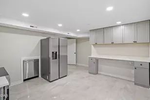 305 E Millbrook Rd, Raleigh, NC 27609 - Photo 29