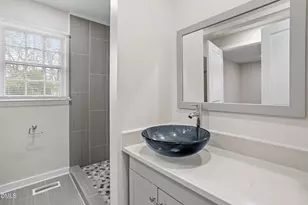305 E Millbrook Rd, Raleigh, NC 27609 - Photo 17