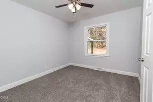 107 E New Hope Rd, Goldsboro, NC 27534 - Photo 21