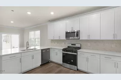505 Dorset Stream Drive, Fuquay-Varina, NC 27526 - Photo 11