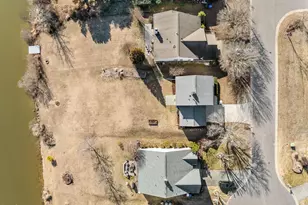 411 Bellmeade Bay Dr, Durham, NC 27703 - Photo 9