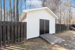 40 E Arbor Cove Ct, Zebulon, NC 27597 - Photo 39