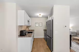 2708 Plainsfield Cir, Raleigh, NC 27610 - Photo 15