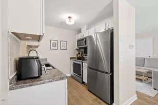 2708 Plainsfield Cir, Raleigh, NC 27610 - Photo 13