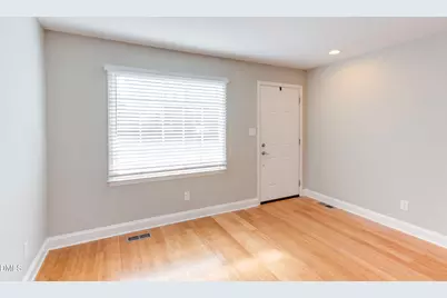 2556 Noble Road, Raleigh, NC 27608 - Photo 5