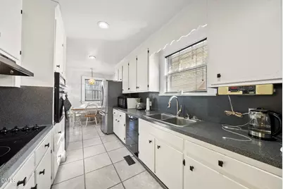 1522 W Thomas Street W, Rocky Mount, NC 27804 - Photo 5