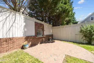 302 Jewell Dr, Chapel Hill, NC 27516 - Photo 39
