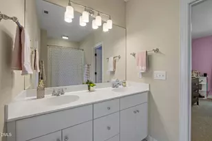 302 Jewell Dr, Chapel Hill, NC 27516 - Photo 27
