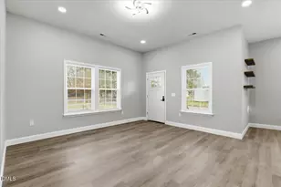 306 Martin Luther King Junior Dr, Smithfield, NC 27577 - Photo 9