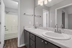 1101 Spruce Dr, Zebulon, NC 27597 - Photo 9