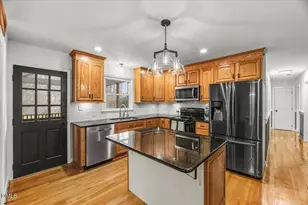 8 Dundee Ct, Durham, NC 27712 - Photo 9