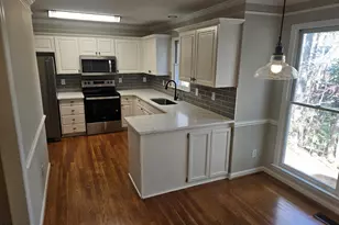 132 Trafalgar Ln, Cary, NC 27513 - Photo 11