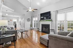 117 Crilly Ln, Cary, NC 27518 - Photo 11