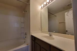 100 Stratford Lakes Dr, Durham, NC 27713 - Photo 39