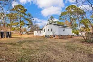 6613 Wesleyan Ct, Fayetteville, NC 28311 - Photo 33