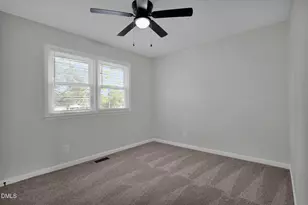 6613 Wesleyan Ct, Fayetteville, NC 28311 - Photo 17