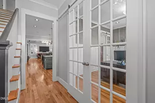 113 Splendid Oak Ct, Holly Springs, NC 27540 - Photo 5