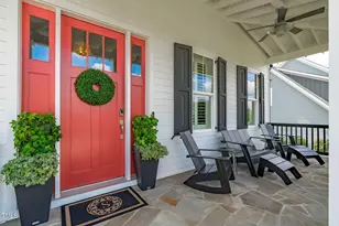 113 Splendid Oak Ct, Holly Springs, NC 27540 - Photo 3