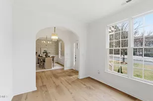 806 Clearview Ln, Durham, NC 27713 - Photo 9