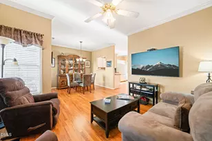 8221 Hempshire Pl, Raleigh, NC 27613 - Photo 9