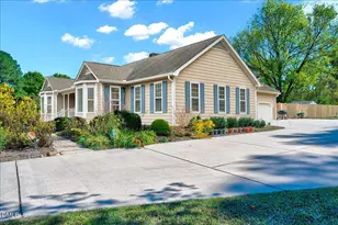 2805 Mary Marvin Trail, Fuquay Varina, NC 27526 - Photo 3