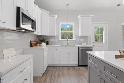 113 Sagewood Drive, Dudley, NC 28333 - Photo 9