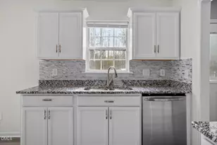 184 Hunters Way, Angier, NC 27501 - Photo 15