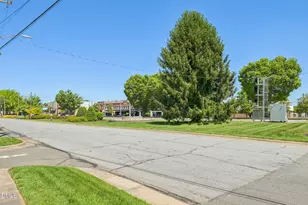 1066 Winding Spg Dr, Mebane, NC 27302 - Photo 47