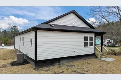 1901 N Webb North Street, Selma, NC 27576 - Photo 7