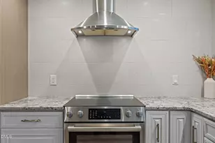 7713 Haymarket Ln, Raleigh, NC 27615 - Photo 19