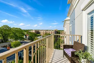 222 Glenwood Ave, Raleigh, NC 27603 - Photo 1