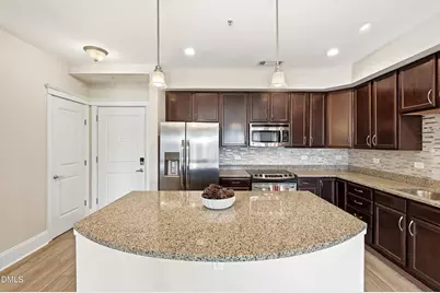 222 Glenwood Avenue #709, Raleigh, NC 27603 - Photo 1