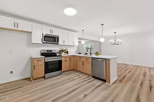 109 Hardee St, Clayton, NC 27520 - Photo 9