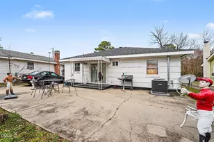 702 3rd St, Goldsboro, NC 27534 - Photo 17