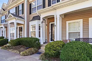 2717 Wyntercrest Ln, Durham, NC 27713 - Photo 3