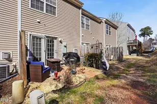 2717 Wyntercrest Ln, Durham, NC 27713 - Photo 23