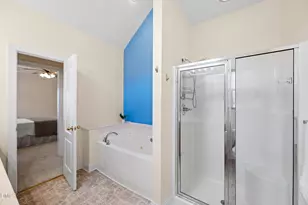 124 Braid Ct, Raleigh, NC 27603 - Photo 17